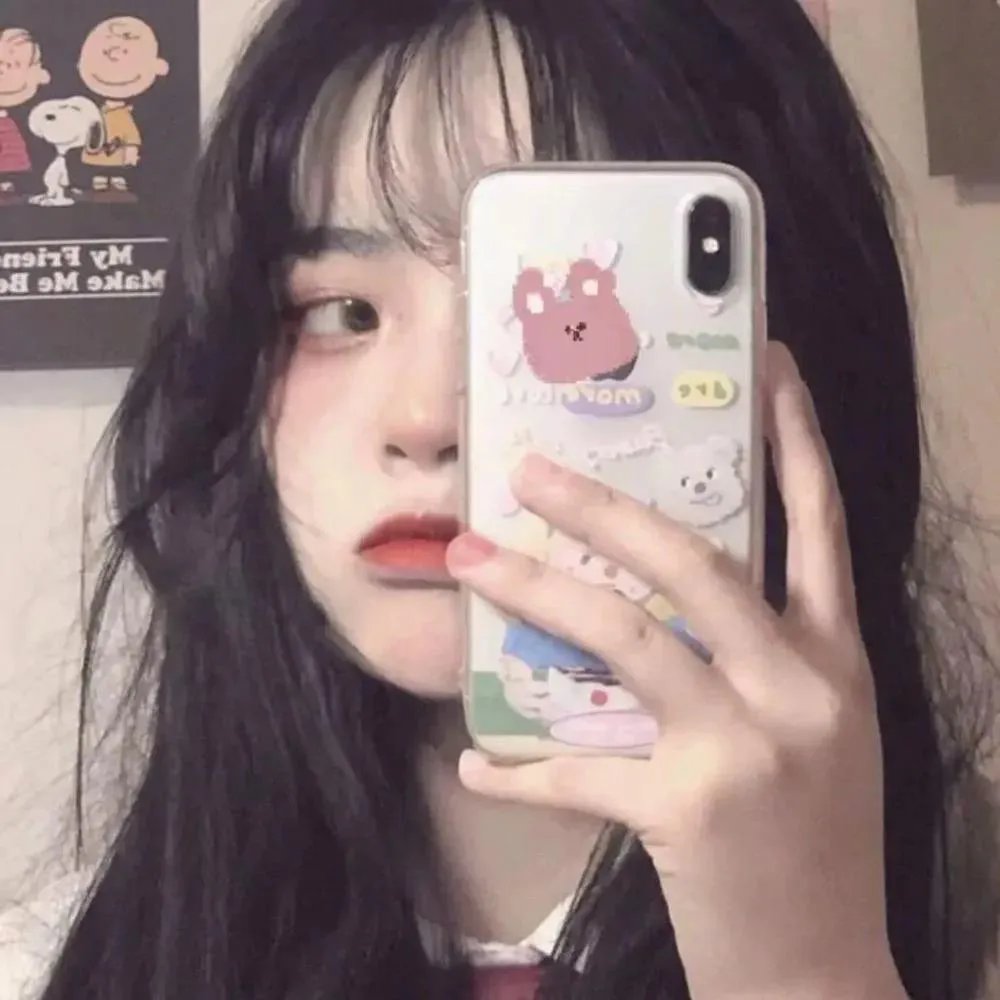 暗红